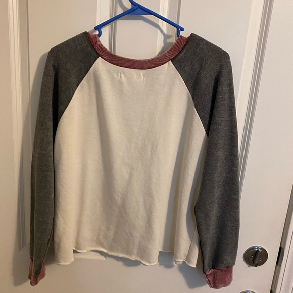 Sweater - Picture 2 of 3